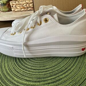 NIB Converse Chuck Taylor All Star Move Canvas Platform Custom Design 6.5-7
